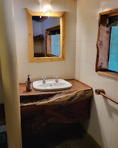 Kibo Safari Camp gallery image 6 - Accessible hotel in Amboseli